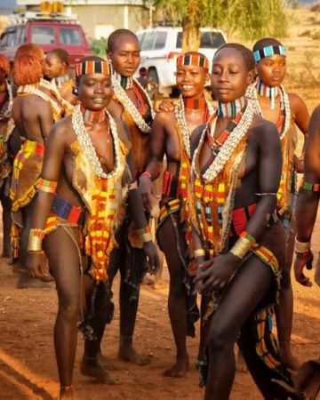 TOUR TO OMO VALLEY TRIBES